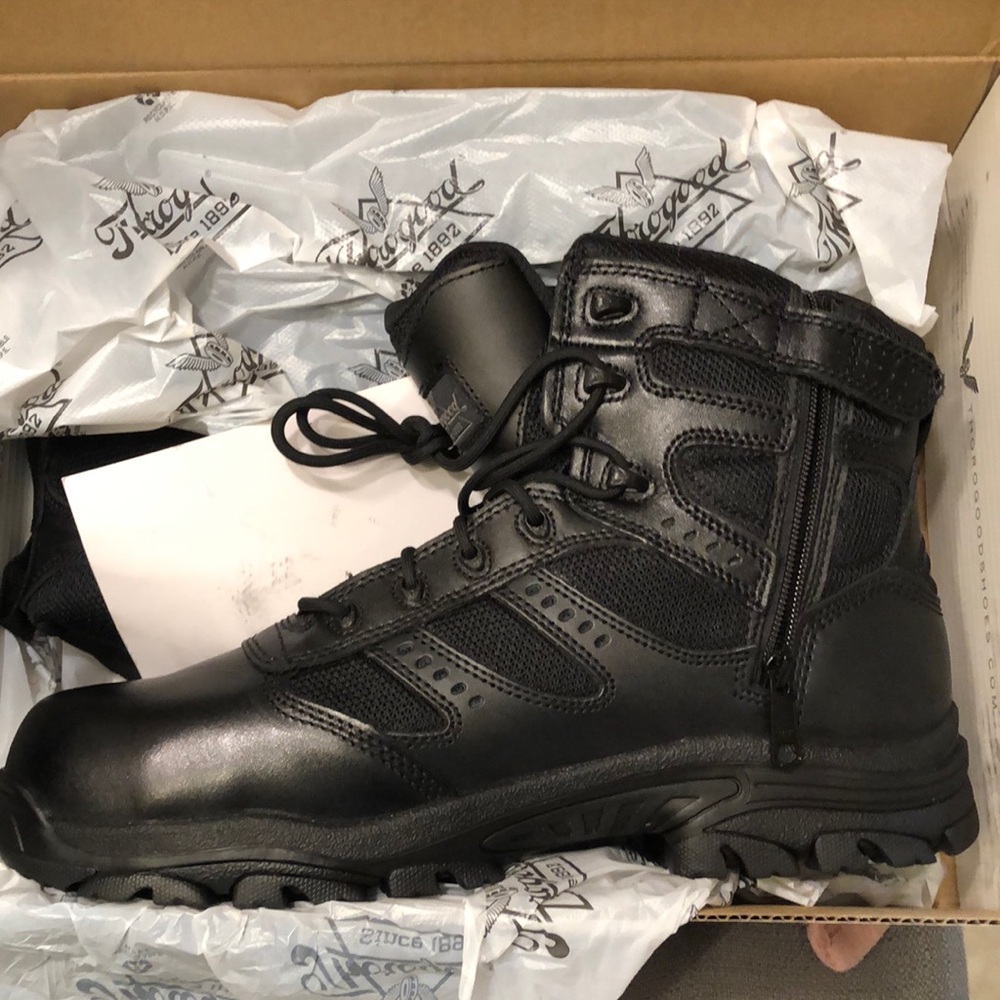 Thoroughgood🥳HP🥳Job–fitted Men’s Shoes - Picture 3 of 12